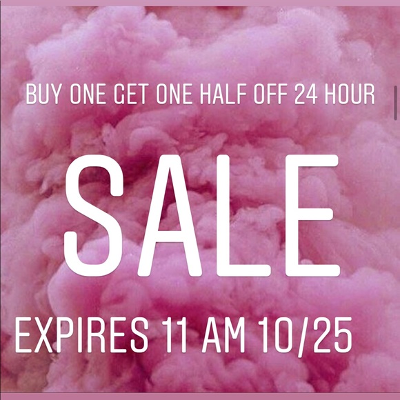 SALE ๐ธ๐ธ - Picture 1 of 1